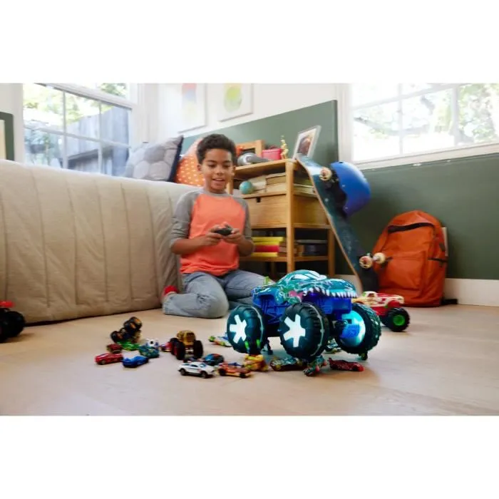 Hot Wheels Monster Trucks Mega Wrex Vehículo de Control Remoto a Escala 1/15 JBD90 5