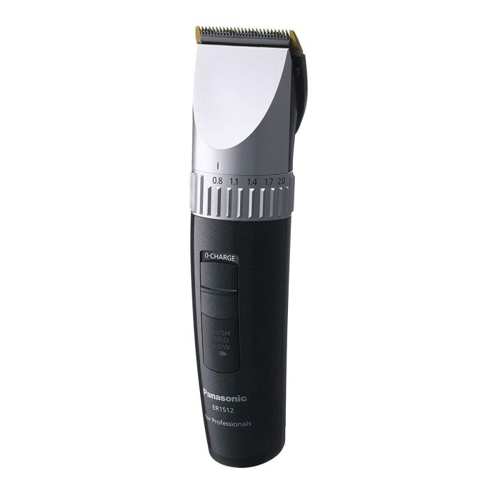 Panasonic ER1512 Cortapelos Profesional X-Taper Blade con Cuchillas de Titanio y DLC, Motor Rotativo, 70 min Autonomía, 5 Posiciones y 6 Peines 2 Panasonic ER1512 Cortapelos Profesional X-Taper Blade con Cuchillas de Titanio y DLC, Motor Rotativo, 70 min Autonomía, 5 Posiciones y 6 Peines 2