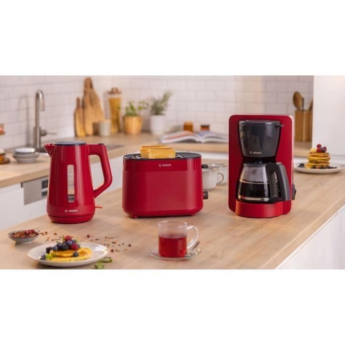 Bosch TWK1M124 MyMoment Hervidor 1.7L Rojo Base 360° Recogecables y 3 Dispositivos de Seguridad Automáticos 2 Bosch TWK1M124 MyMoment Hervidor 1.7L Rojo Base 360° Recogecables y 3 Dispositivos de Seguridad Automáticos 2