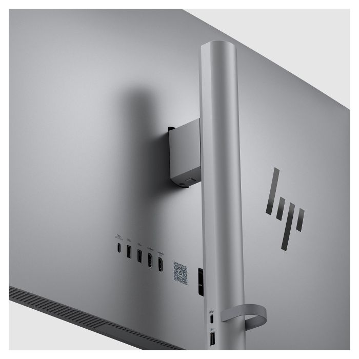 HP OmniStudio X All-in-One 32-c0073ng (Plata) Windows 11 Home 64-Bit 11