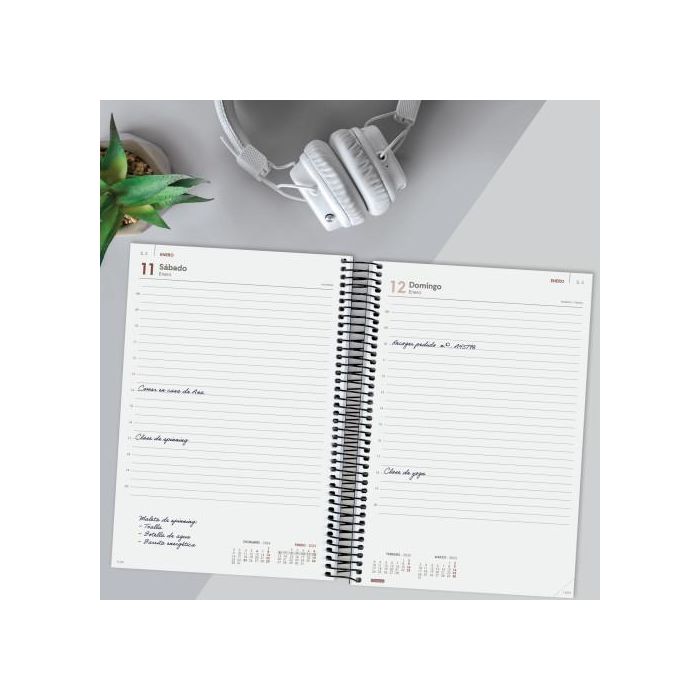 Finocam Agenda Anual Year Espiral E11-165x242 mm 1Dp Negro 2025 2