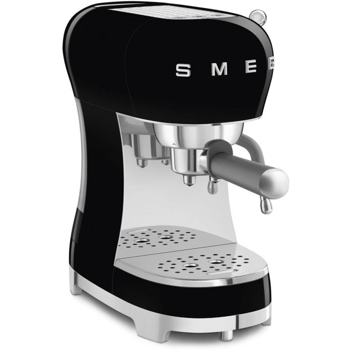 Smeg ECF02BLEU Cafetera con Diseño Estilo Retro Años 50, Color Negro 2