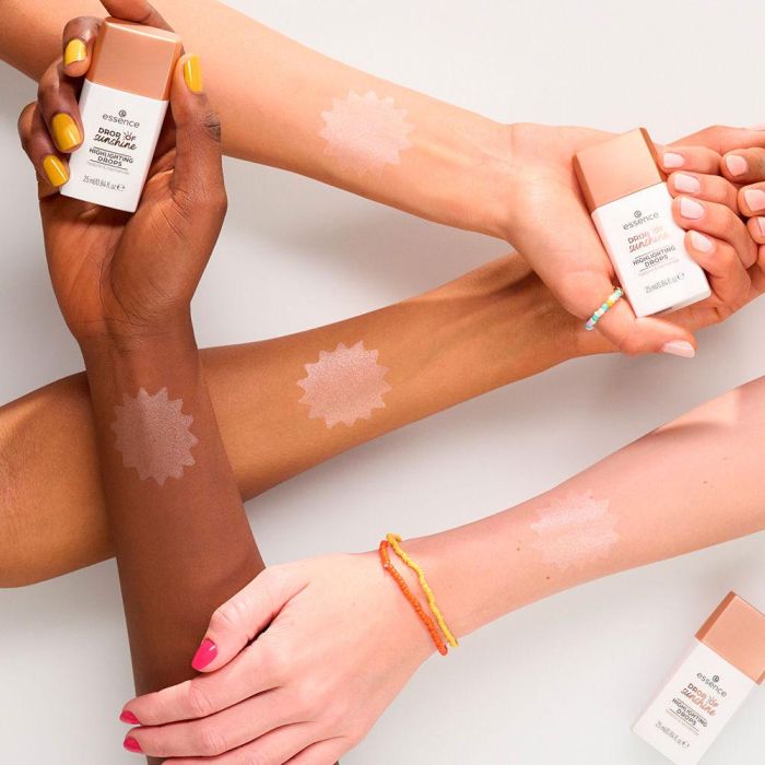 Essence Iluminador Fluido Drop Of Sunshine 25 ml 3