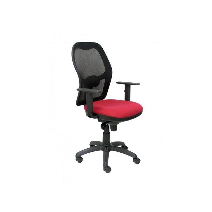 Silla Piqueras Y Crespo Jorquera Brazos Regulables Mecanismo Sincro Con Regulador De Tension Respaldo De Malla Negra Y Asiento Tapizado Bali Granate