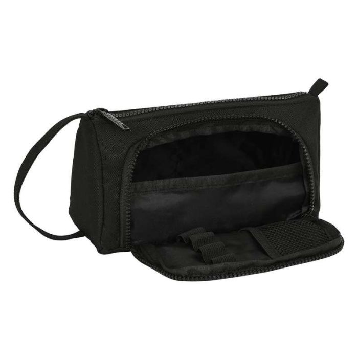 Estuche Escolar BlackFit8 Gradient Negro Verde militar 20 x 11 x 8.5 cm 3 Estuche Escolar BlackFit8 Gradient Negro Verde militar 20 x 11 x 8.5 cm 3