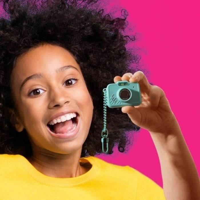 Canal Toys Mini Cámara Digital Photo Creator CLK 0 para Fotos y Vídeos con Llavero y Tarjeta SD de 1 GB Incluida 4 Canal Toys Mini Cámara Digital Photo Creator CLK 0 para Fotos y Vídeos con Llavero y Tarjeta SD de 1 GB Incluida 4