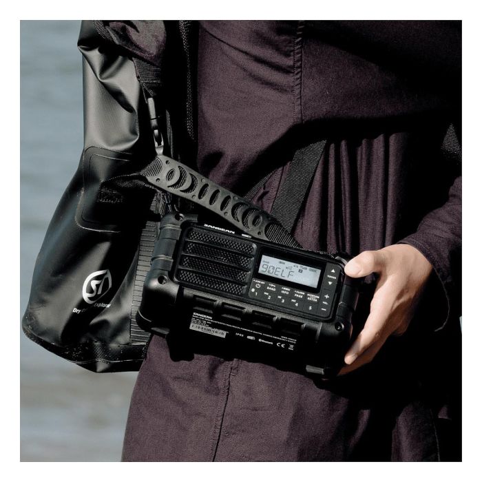 Sangean MMR-99 - Radio digital portátil de emergencia DAB+/FM, a manivela, solar, Bluetooth 5.0, resistente IP55, color negro Sangean MMR-99 - Radio digital portátil de emergencia DAB+/FM, a manivela, solar, Bluetooth 5.0, resistente IP55, color negro