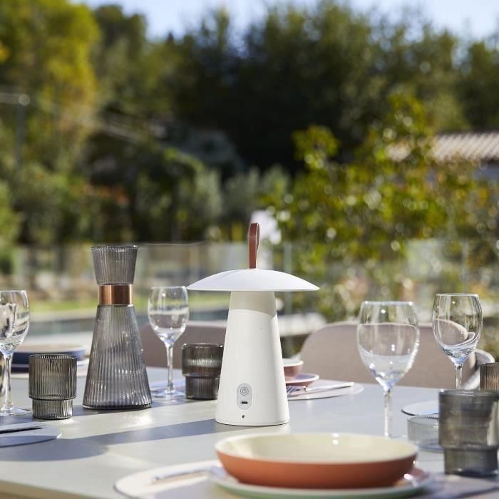 Lumisky LUM3760093546522 Lámpara de mesa inalámbrica FUNGY, LED blanco cálido, Aluminio, Mango de cuero, Al. 29 cm 2 Lumisky LUM3760093546522 Lámpara de mesa inalámbrica FUNGY, LED blanco cálido, Aluminio, Mango de cuero, Al. 29 cm 2