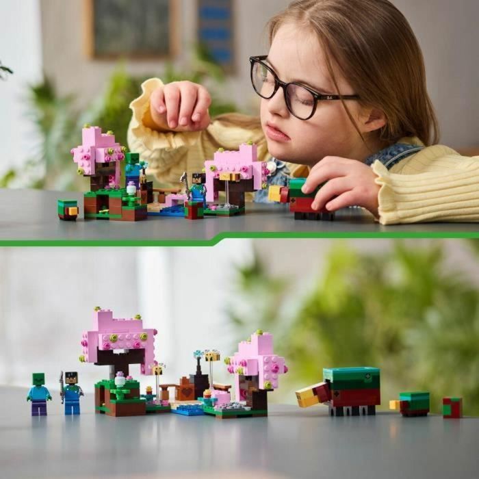 LEGO Minecraft 21260 Jardín de Cerezos en Flor - Minifiguras de Videojuegos 2