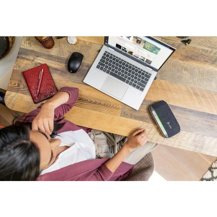 Poly Sync 20 Altavoz Inteligente USB/Bluetooth Portátil para Conferencias y Música con Batería de 20 Horas, Reducción de Ruido 1