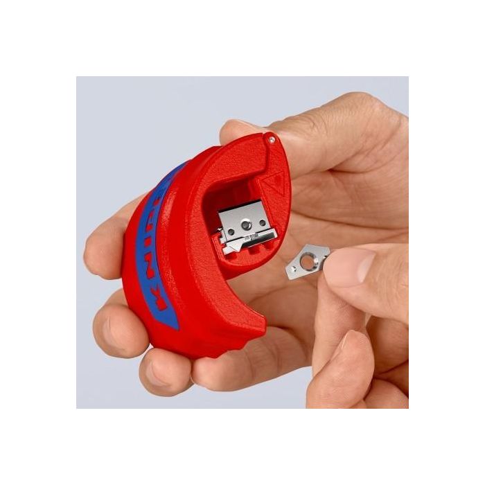 Knipex 902210b Cortatubos para tubos de plástico y manguitos de sellado 20-50mm 15 Knipex 902210b Cortatubos para tubos de plástico y manguitos de sellado 20-50mm 15