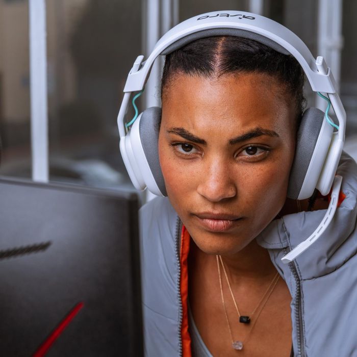 Logitech Astro Gaming A10 Gen 2 Headset full size wired 3.5 mm jack white/PS 1 Logitech Astro Gaming A10 Gen 2 Headset full size wired 3.5 mm jack white/PS 1