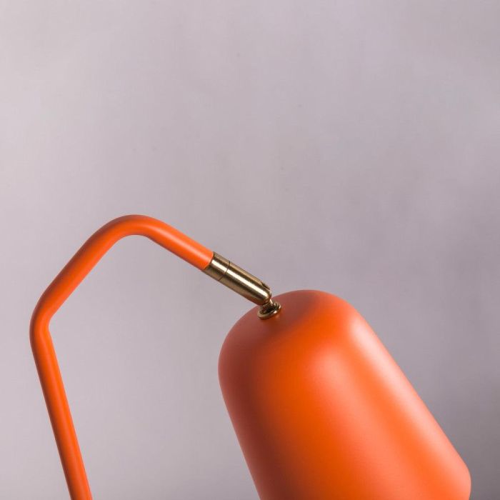 SKD-T1002 Lámpara de Mesa Flexo Escritorio Al Jubayl Acero Orientable Bombilla E27 Diseño Nórdico Moderno 1