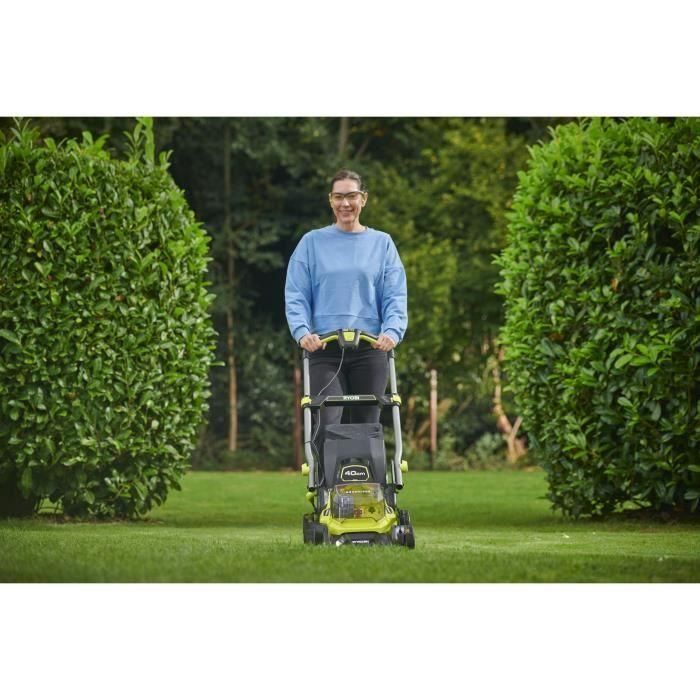 Cortacésped de empuje 18V - RYOBI - Corte Ø 40 cm - Recogida y mulching - 1 batería 18V 5 Ah + 1 cargador 2