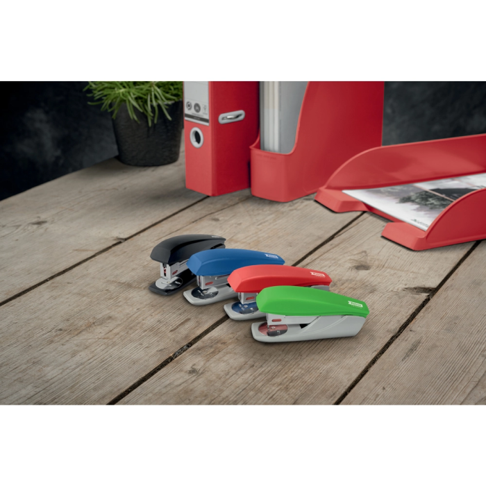 Petrus Grapadora 210 recycle Verde, Capacidad 25 Hojas, Acero y Plástico Reciclado, Grapado Perfecto 3