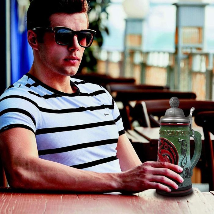 Sd Toys Jarra de Cerámica con Relieve Juego de Tronos, Tapa 3D, Estilo Alemán, Capacidad 600ml 4 Sd Toys Jarra de Cerámica con Relieve Juego de Tronos, Tapa 3D, Estilo Alemán, Capacidad 600ml 4