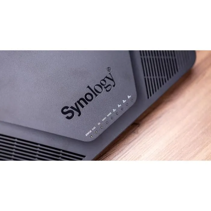 Router Synology RT2600AC 2 Router Synology RT2600AC 2