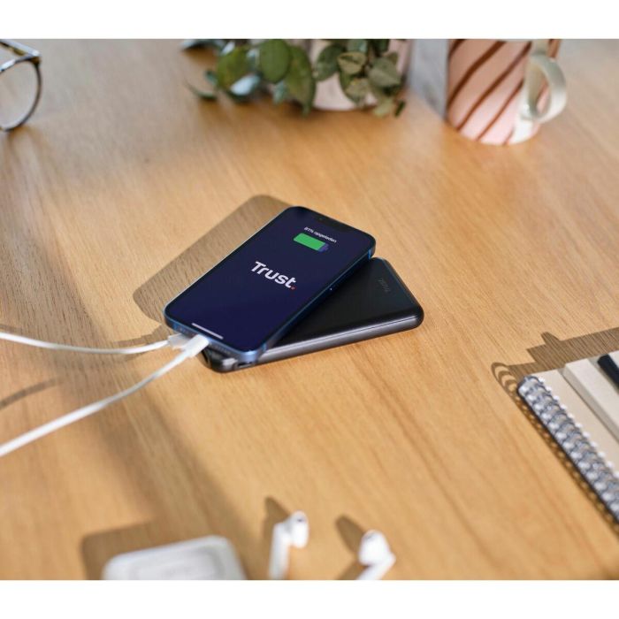 Powerbank Trust 24879 5 Powerbank Trust 24879 5