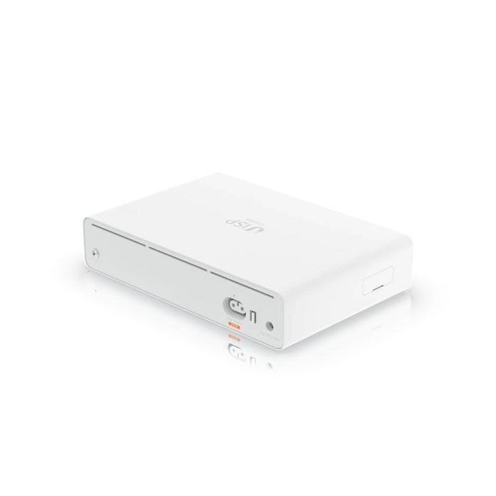 Ubiquiti (2) 10G SFP+ ports, (9) GbE RJ45 ports, 1U, 210.4 x 140.2 x 43.7 mm 4 Ubiquiti (2) 10G SFP+ ports, (9) GbE RJ45 ports, 1U, 210.4 x 140.2 x 43.7 mm 4