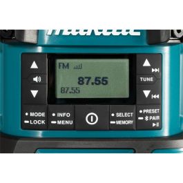 Makita DMR056 - Radio Portátil con Sintonizador Digital y Analógico (AM/DAB/DAB+/FM) y Linterna Integrada