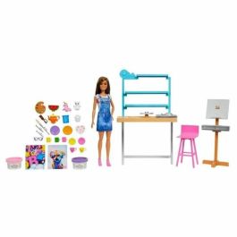 Caja Taller de Arte Bienestar Barbie, Crea y Relájate, con Muñeca, Plastilina y Accesorios, HCM85 Precio: 77.379500484. SKU: B1C7VBQ6S4