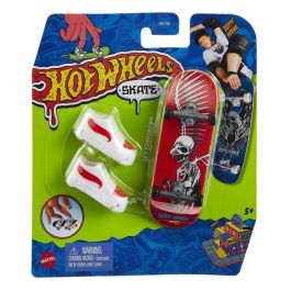 Mini monopatin hot wheels. incluye zapatos. 10 cm - modelos surtidos