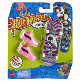 Mini monopatin hot wheels. incluye zapatos. 10 cm - modelos surtidos