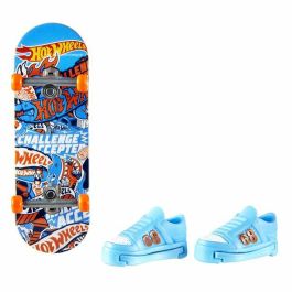 Mini monopatin hot wheels. incluye zapatos. 10 cm - modelos surtidos