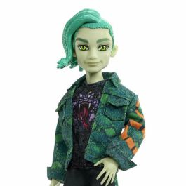 Muñeca articulada monster high deuce gorgon con mascota y accesorios de moda. Muñeca articulada monster high deuce gorgon con mascota y accesorios de moda.