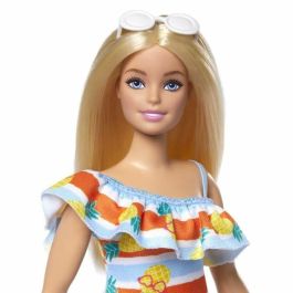 Muñeca Barbie Loves The Ocean Vestido Flores Hlp92 Mattel