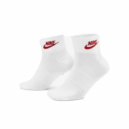 Calcetines Nike Everyday Essential Blanco Precio: 19.94999963. SKU: S64109176