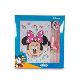 Caja Regalo con Diario Llave y Lápiz Fashion Laugh Disney Minnie Mouse Rosa Precio: 16.94999944. SKU: B1DTPJWEWJ