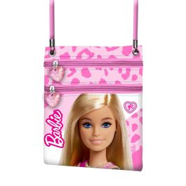 Bolso Action Vertical Fashion Barbie Rosa Precio: 10.95000027. SKU: B1F2BCGGPH