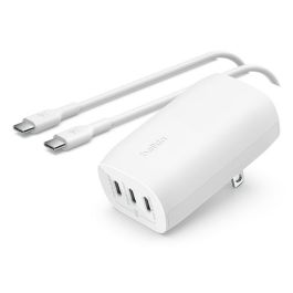Belkin BOOST CHARGE 67W, Cargador de Pared con 3 Puertos USB-C y Cable USB-C, Carga Rápida y Segura para Portátil/Smartphone