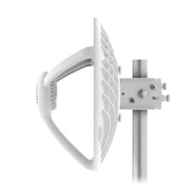 Ubiquiti Bridge, 60 GHz, 12 km, 1.8 Gbps, 1x Gigabit Ethernet, GPS, PoE, Precision Alignment Mount, Ø413 x 360 mm, White Precio: 435.6899998. SKU: B1ESMZJT2Q