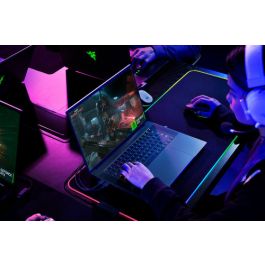 Razer Blade 16 i9-13950HX Portátil 40,6 cm (16") Quad HD+ Intel® Core™ i9 32 GB DDR5-SDRAM 1000 GB SSD NVIDIA GeForce RTX 4080 Wi-Fi 6E (802.11ax) Windows 11 Home Negro