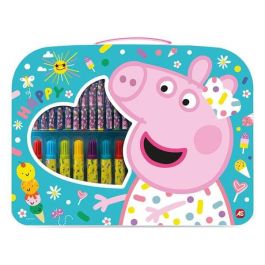 Maletín de actividades artísiticas peppa pig con 12 crayones, 12 rotuladores, 6 lápices de colores, regla, lápiz, borrador y sacapuntas. 32x25x2 cm