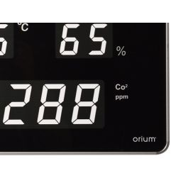 Reloj Orium Cep Con Medidor De Co2 Pantalla Led Alarma Personalizable Y Sensor De Infrarrojos 400x360x40 mm