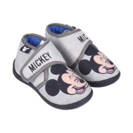 Zapatillas de Estar por Casa 3D Mickey Mouse Gris claro Precio: 4.94999989. SKU: B19LNVSA6M
