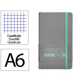 Cuaderno Con Gomilla Antartik Notes Tapa Blanda A6 Cuadricula Gris Y Turquesa 100 Hojas 80 gr Fsc Precio: 4.49999968. SKU: B19RC2VH9N