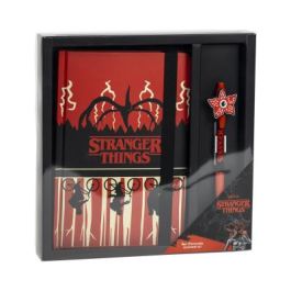 Set de Papelería Stranger Things 2 Piezas Rojo Precio: 7.95000008. SKU: B18GG8WLXH