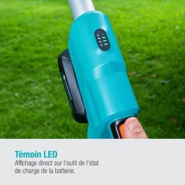 Gardena THS 42 / 18V P4A Cortasetos en Pértiga Inalámbrico 18V, 42 cm Longitud de Corte, 16 mm Ø Rama, Alcance 3m, Batería Incluida