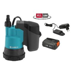 Gardena 2000/2 18V P4A Bomba de evacuación de Agua Limpia con batería Li-ion 2.5Ah y cargador. Caudal 2000 l/h, 2.0 bar, 3 modos.
