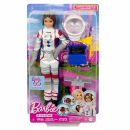 Mattel MAT1722935387533 Barbie Astronauta Edición 65º Aniversario con 10 Accesorios y Vestido Multicolor para Niñas +3 Años