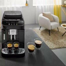 Cafetera Superautomática DeLonghi Negro Precio: 426.89000013. SKU: B13MHN8G8N