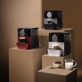Cecotec Cafetera Superautomática Cremmaet Cube 1350W 15 bar 1 taza color rojo