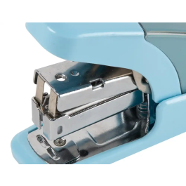 Liderpapel Grapadora Micro Celeste con Regalo 1000 Grapas 24/6 26/6 Capacidad 20 Hojas