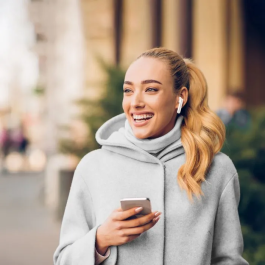 TNB SHINY Auriculares Bluetooth TWS Inalámbricos True Wireless con Estuche de Carga Blanco - Tecnología Bluetooth 5.0, Diseño Ergonómico Ligero y Compacto