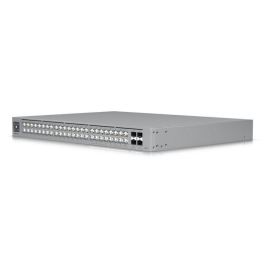 Ubiquiti UniFi Switch Enterprise XG 24 PoE 48 Puertos: 32 GbE, 16 2.5 GbE RJ45, 4 SFP+ 10G, Pantalla LCM, 224 Gbps
