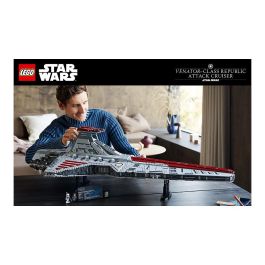 LEGO Star Wars Crucero de Ataque Clase Venator de la República 75367 - Juego de Construcción con 5374 Piezas